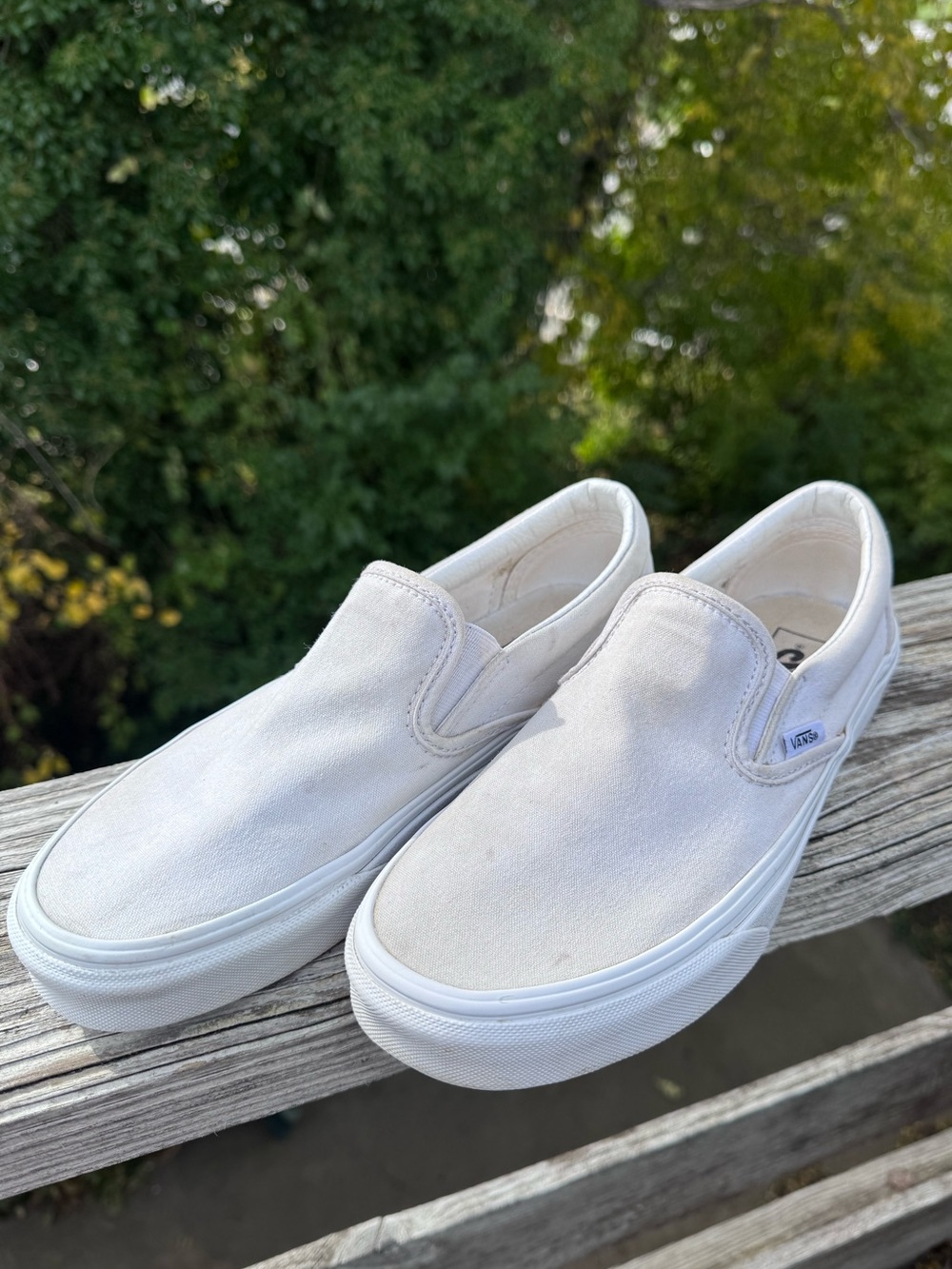 Vans Classic Slip On Canvas Sneakers / 9